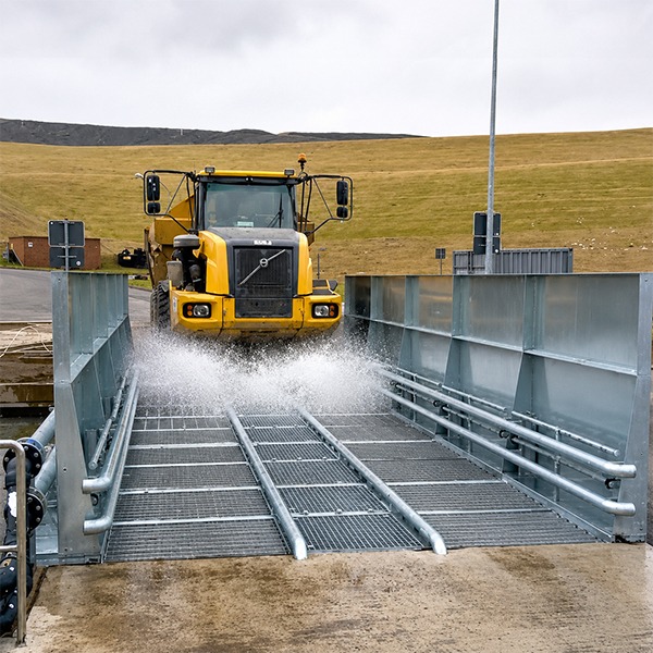 AUTOMATIC TRUCK WHEEL WASH SYSTEM